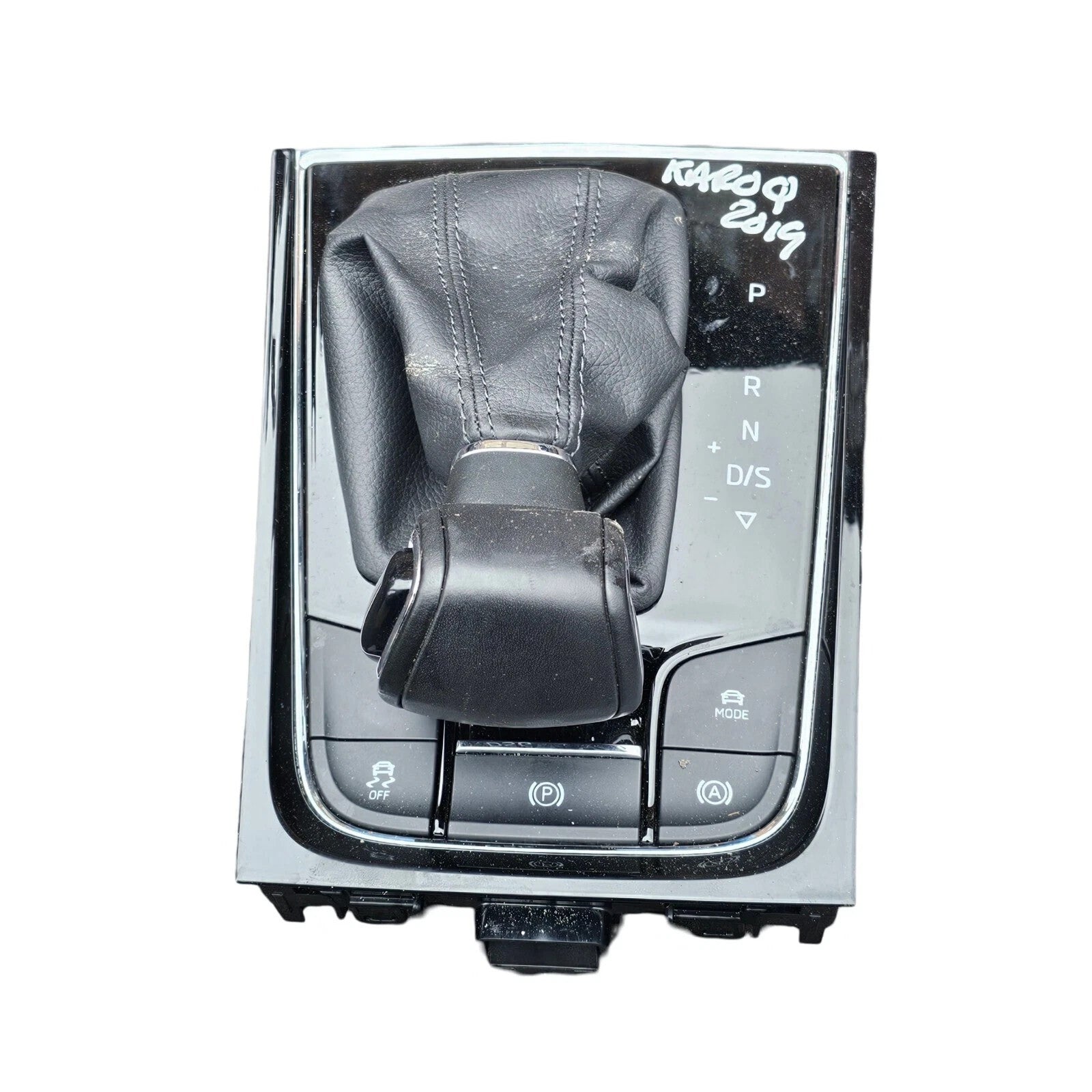 17-24 MK1 SKODA KAROQ SPORTLINE TSI DSG GEARSTICK SURROUND 567713203A