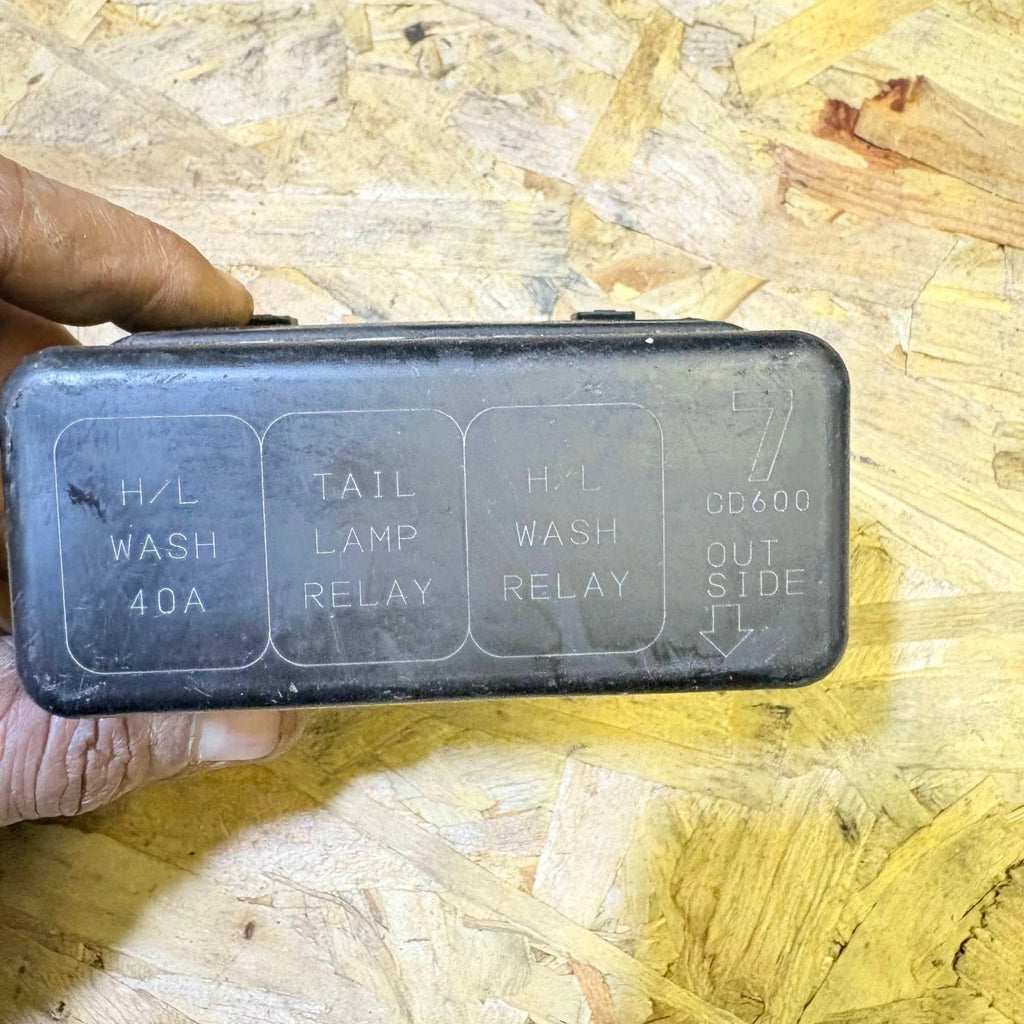 NISSAN QASHQAI 2005 J11 FUSE RELAY BOX 24382AD100
