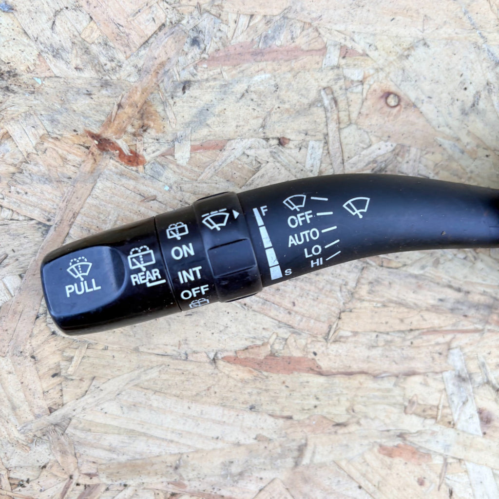 KIA CARENS MK2 (07-12) WINDSCREEN WIPER STALK SWITCH 202005765