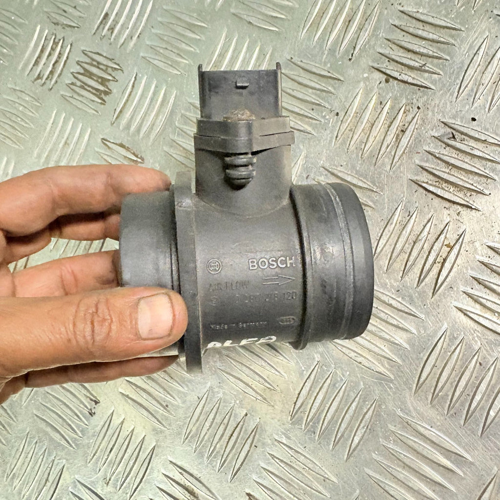 Alfa Romeo GT 2003-2010 Mass Air Flow Sensor 0 280 218 120