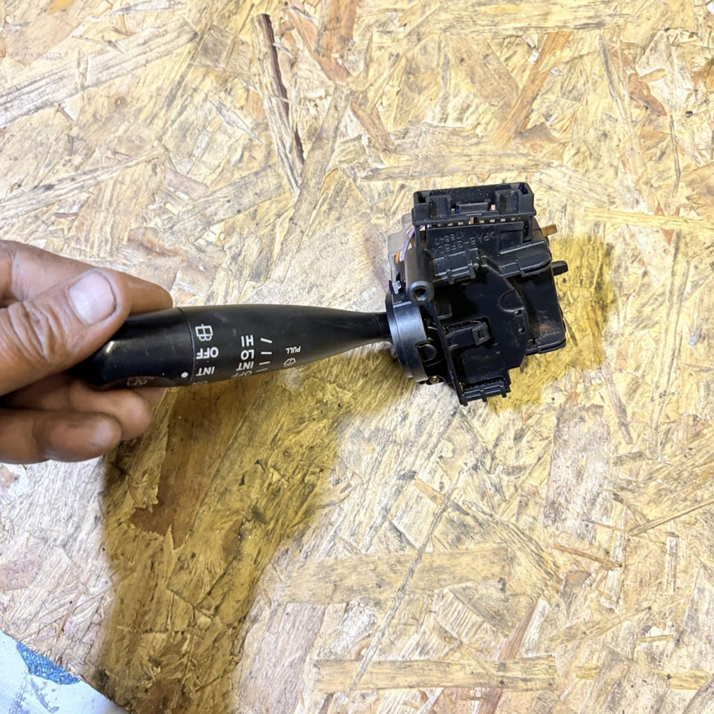 Toyota RAV4 Mk2 2000-2005 Wiper Control Stalk Switch 173647