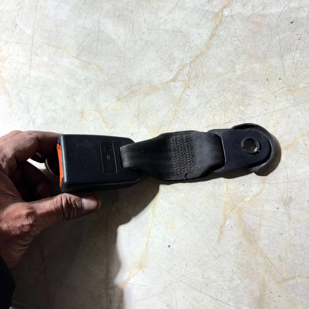 FORD C-MAX MK1 2003-2010 DRIVERS SIDE REAR SEAT BELT BUCKLE