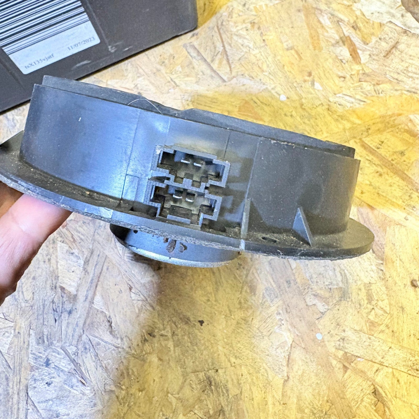 MG MG6 GT Turbo 1.8 Front Door Speaker Driver Side RH 10009373 2011-2016