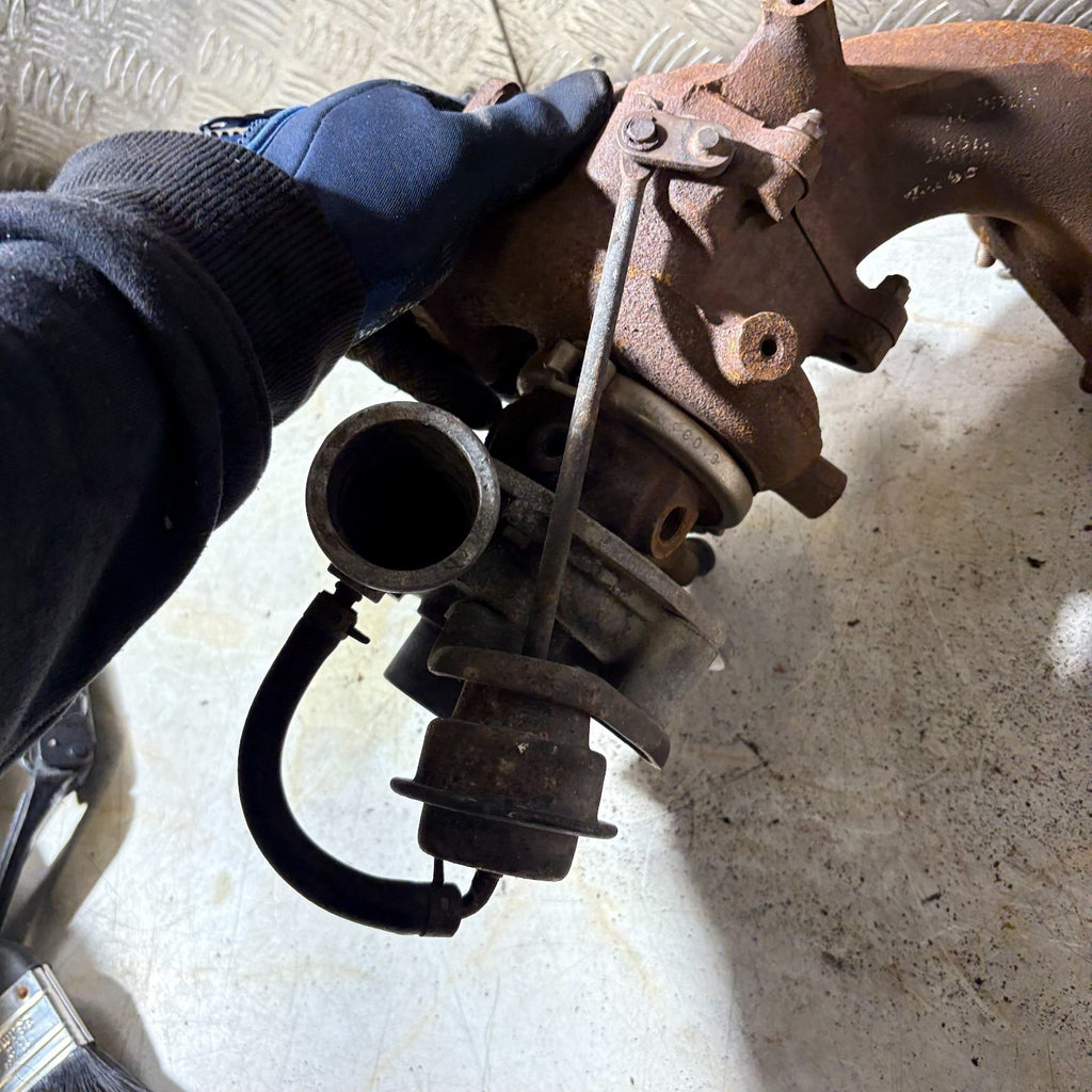 Kia Sedona Carnival 2.9 CRDi Turbocharger 28200-4X300 VR15 VA430036 2001-06