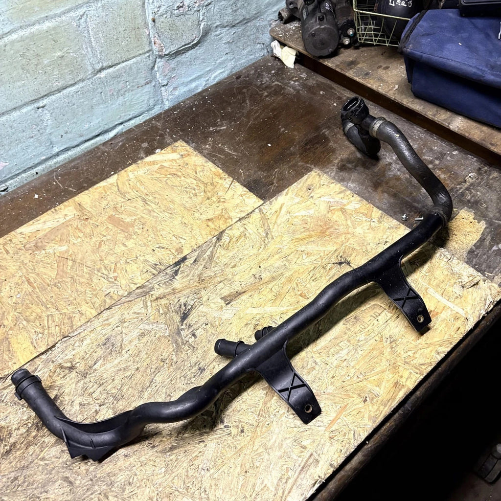 BMW 1 SERIES E87 PETROL WATER COOLANT PIPE HOSES 754823 2007