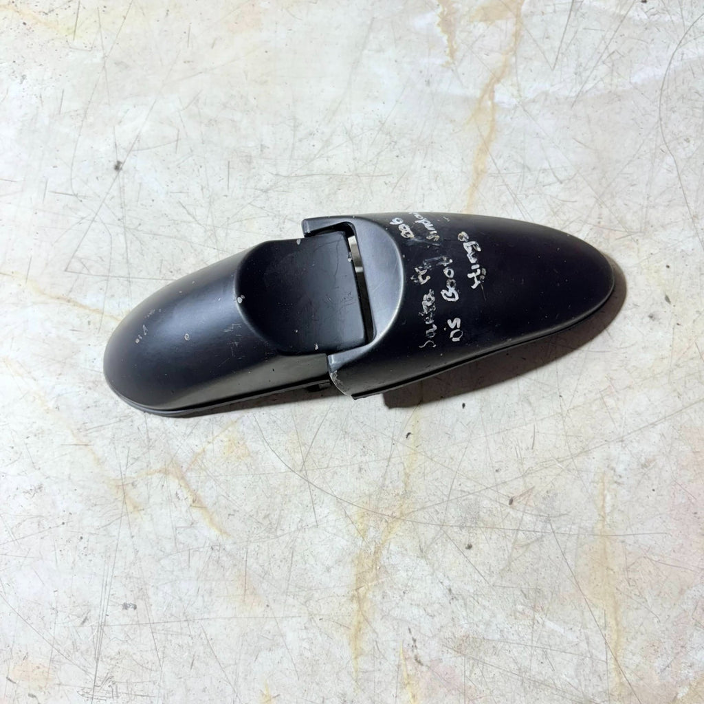 HYUNDAI SANTA FE 2000-2006 Right Side Rear Window Glass Liftgate Hinge