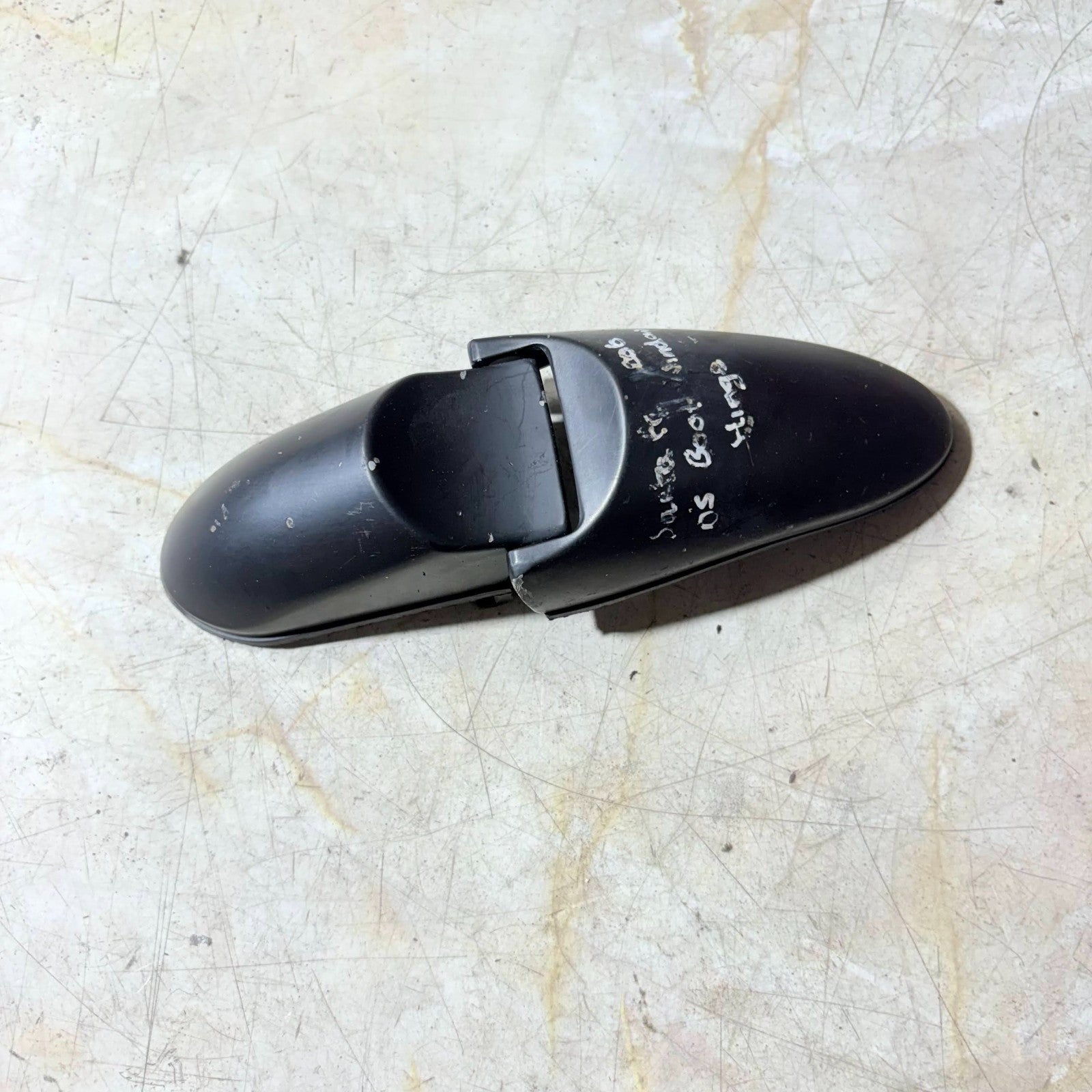 HYUNDAI SANTA FE 2000-2006 Right Side Rear Window Glass Liftgate Hinge