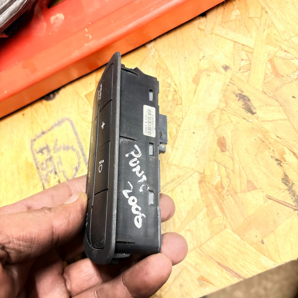 Fiat Grande Punto Van 2006-2013 Headlight Adjuster Switch 735367267