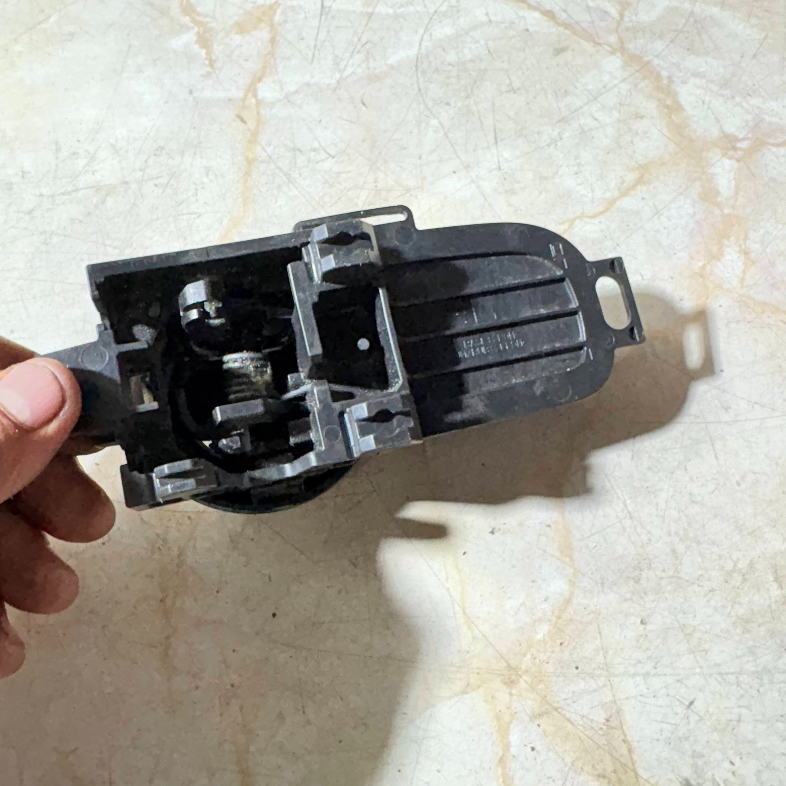 NISSAN CUBE Mk2 2002-2008 INTERIOR DOOR HANDLE DRIVER REAR RIGHT SIDE