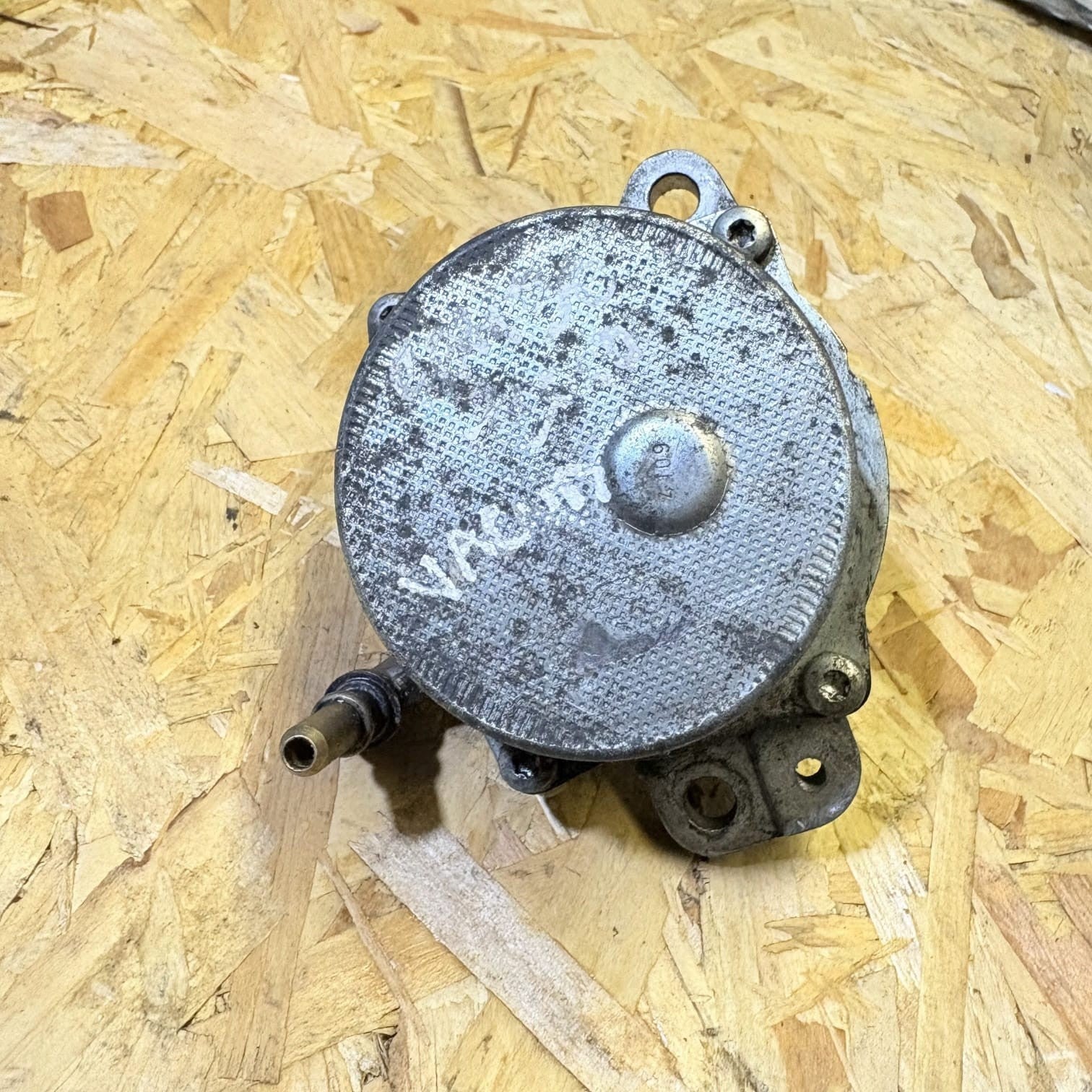 VAUXHALL CORSA D VACUUM PUMP 73501167 1.3CDTI 2010