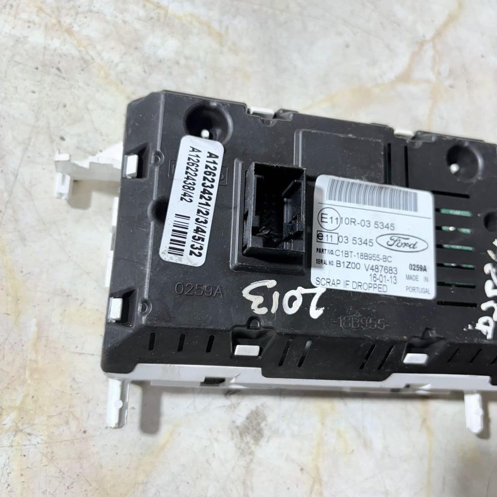 2013 FORD FIESTA MULTI FUNCTION RADIO DISPLAY SCREEN 10R035345