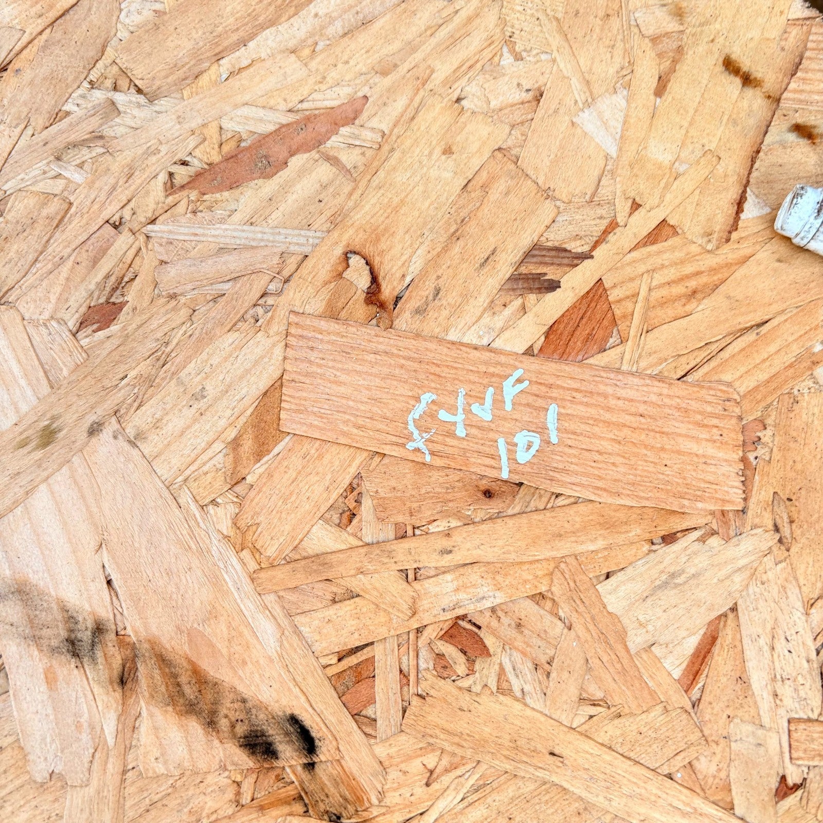 BMW 1 SERIES E87 116I 2004-2011 AIRBOX INTAKE FILTER HOUSING 13717523628