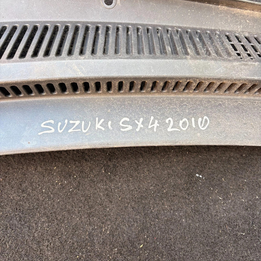 Suzuki SX4 GY 06-14 Front Left Nearside Windscreen Scuttle Trim 72341-80J0L