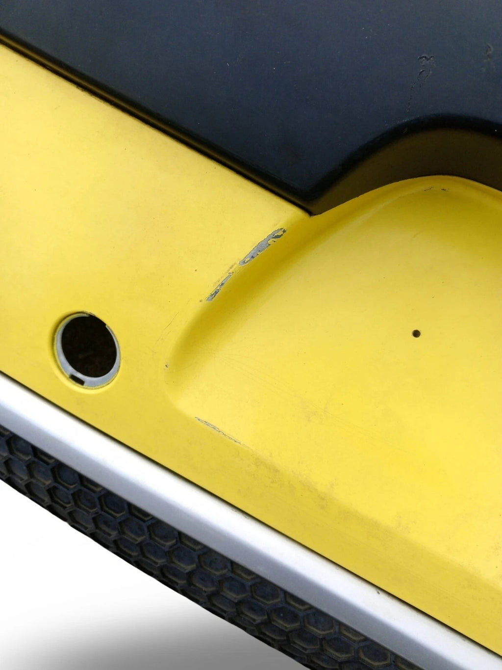 Peugeot 1007 3 Door Rear Bumper Cover 2004-2009 9646177377 EZRC Yellow