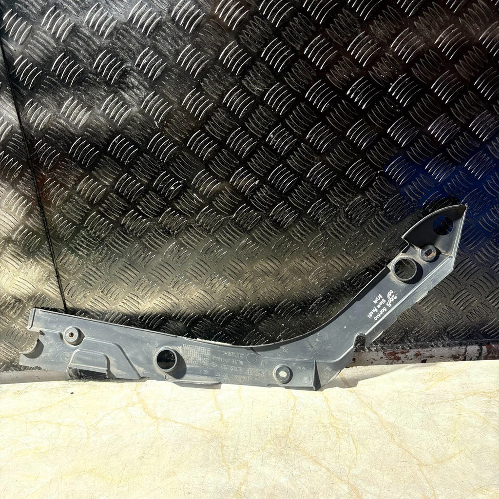 Renault Scenic MK2 Grand 2003-09 Upper Radiator Slam Panel Trim Cover 8200187674