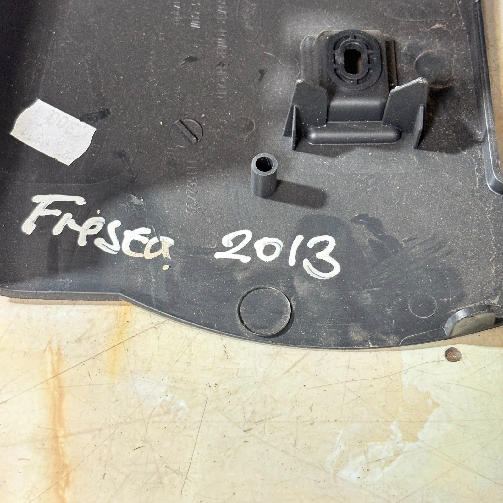 2013 Ford Fiesta MK7 Steering Cowl Trim Upper Lower 8A61-3530-AJ 3533-CDW