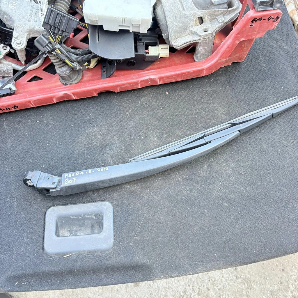Mazda 2 DE Rear Wiper Arm + Blade Hatchback Tailgate 09/2007-09/2014
