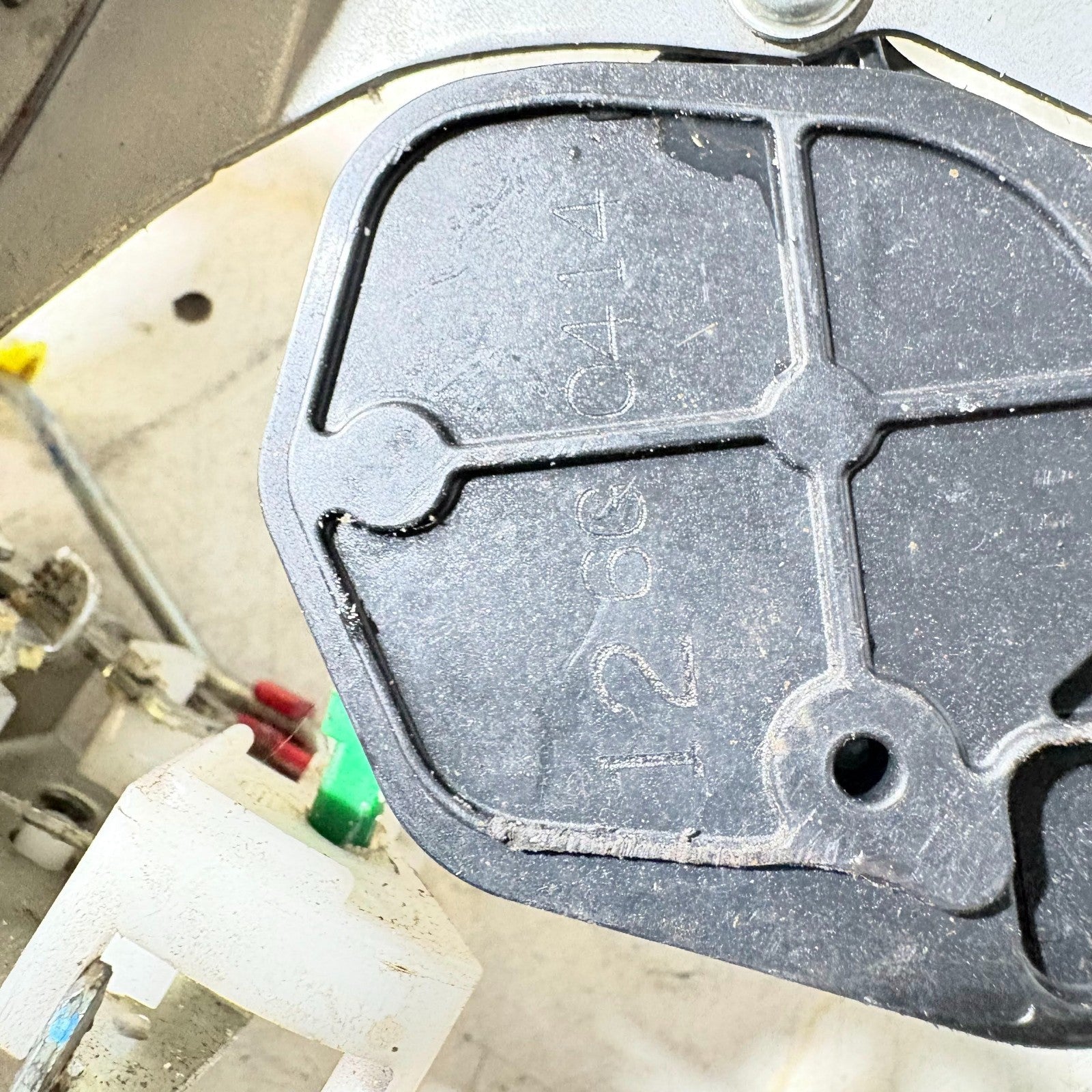 Peugeot 2006 Front Left Door Lock Mechanism