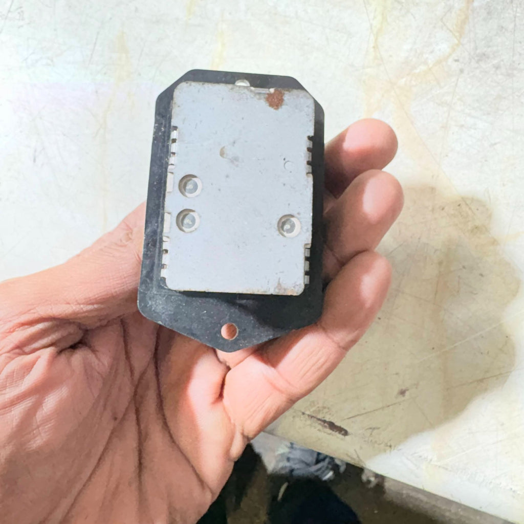 FORD FOCUS FIESTA TRANSIT HEATER BLOWER MOTOR FAN RESISTOR RHEOSTAT 8L505