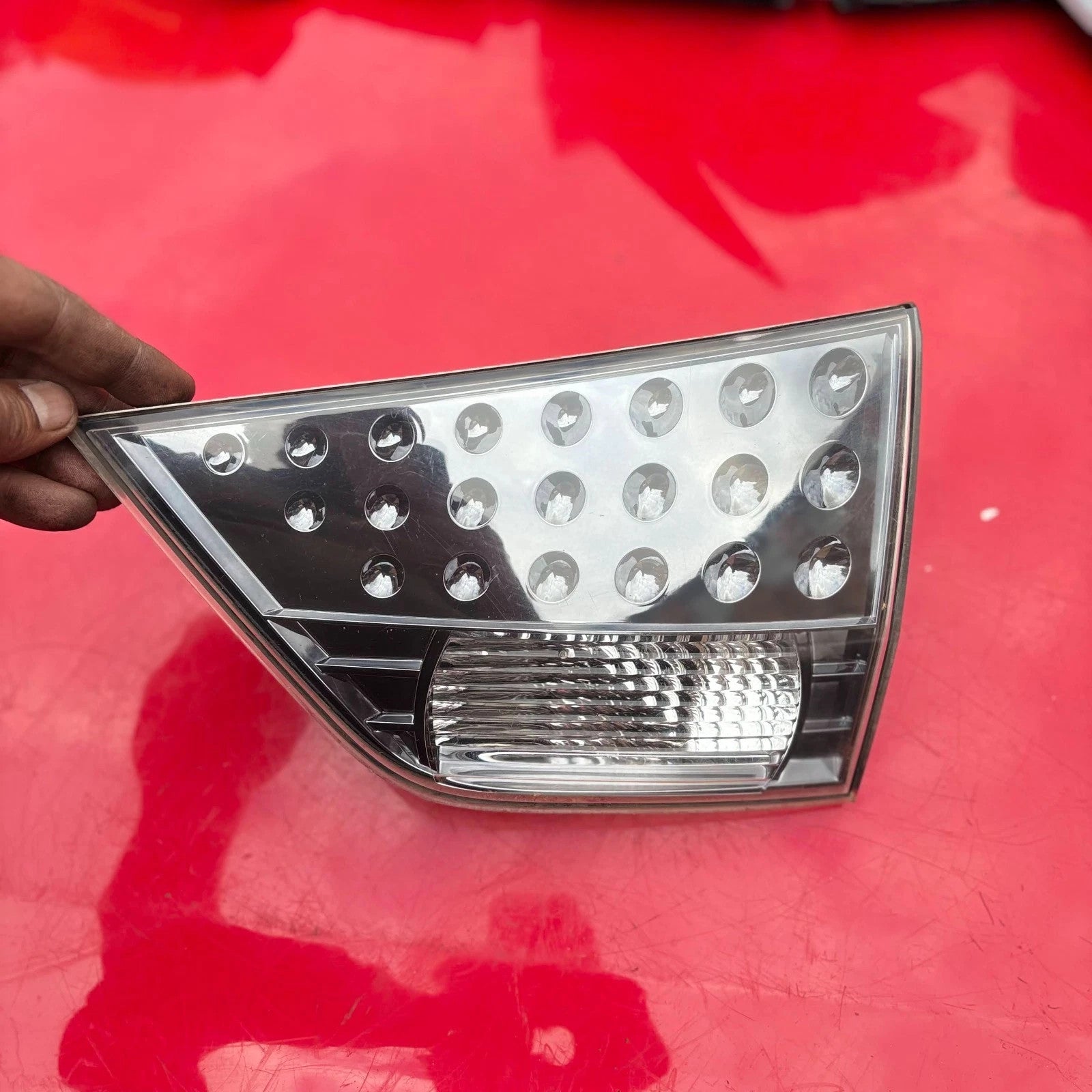 Tailgate Inner Lamp Rear Right for a Mitsubishi Outlander 2008 - CW5W