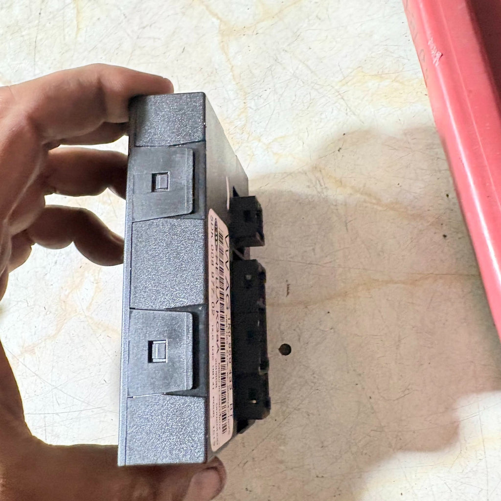2005-11 SEAT LEON CONVENIENCE COMFORT BODY CONTROL MODULE 1K0959433BT