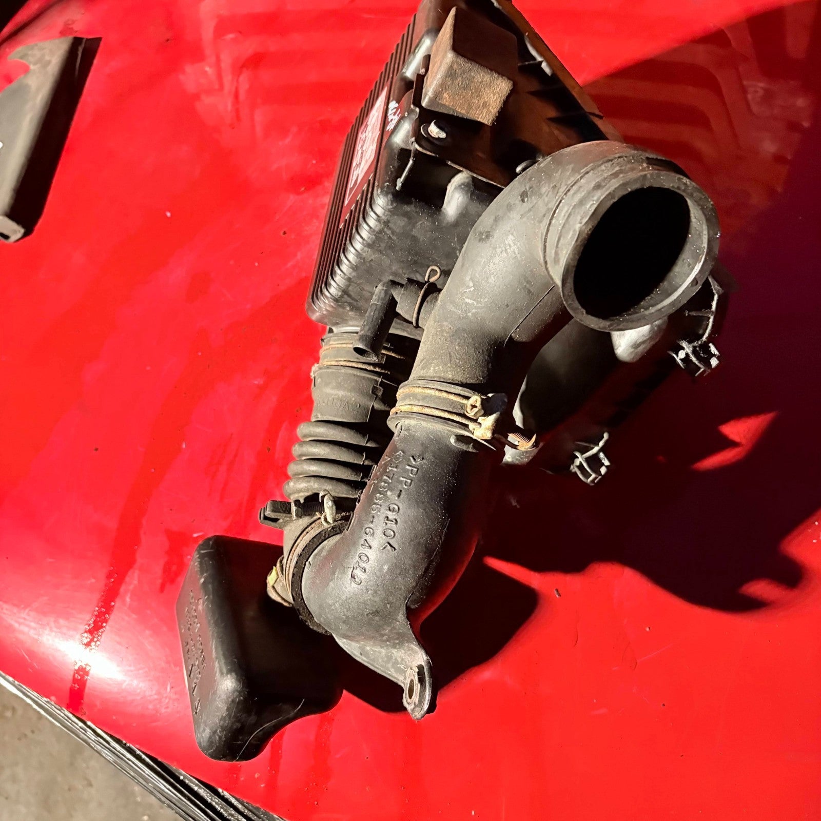 Toyota Corolla E110 1998 air intake hose pipe 1789464070