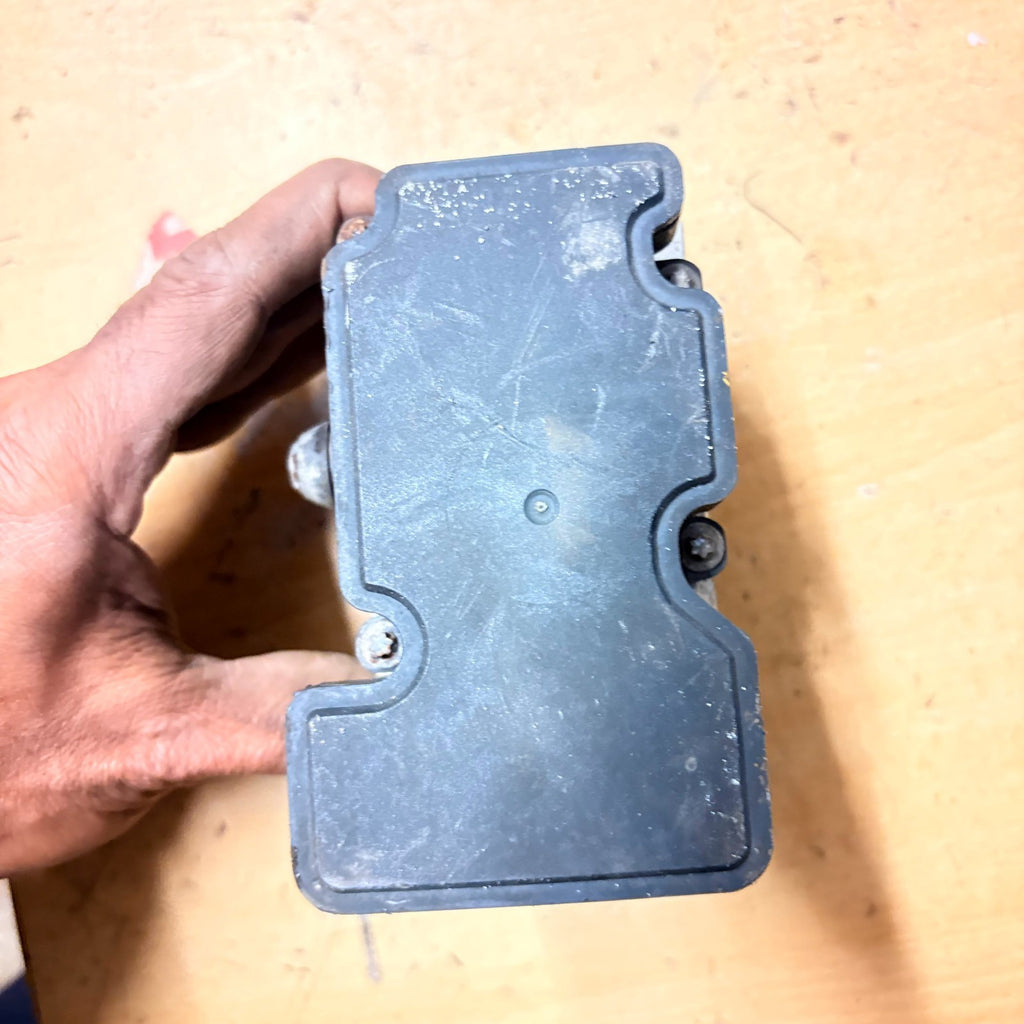 TOYOTA AYGO 2005-2014 ABS PUMP CONTROL MODULE 0265260019