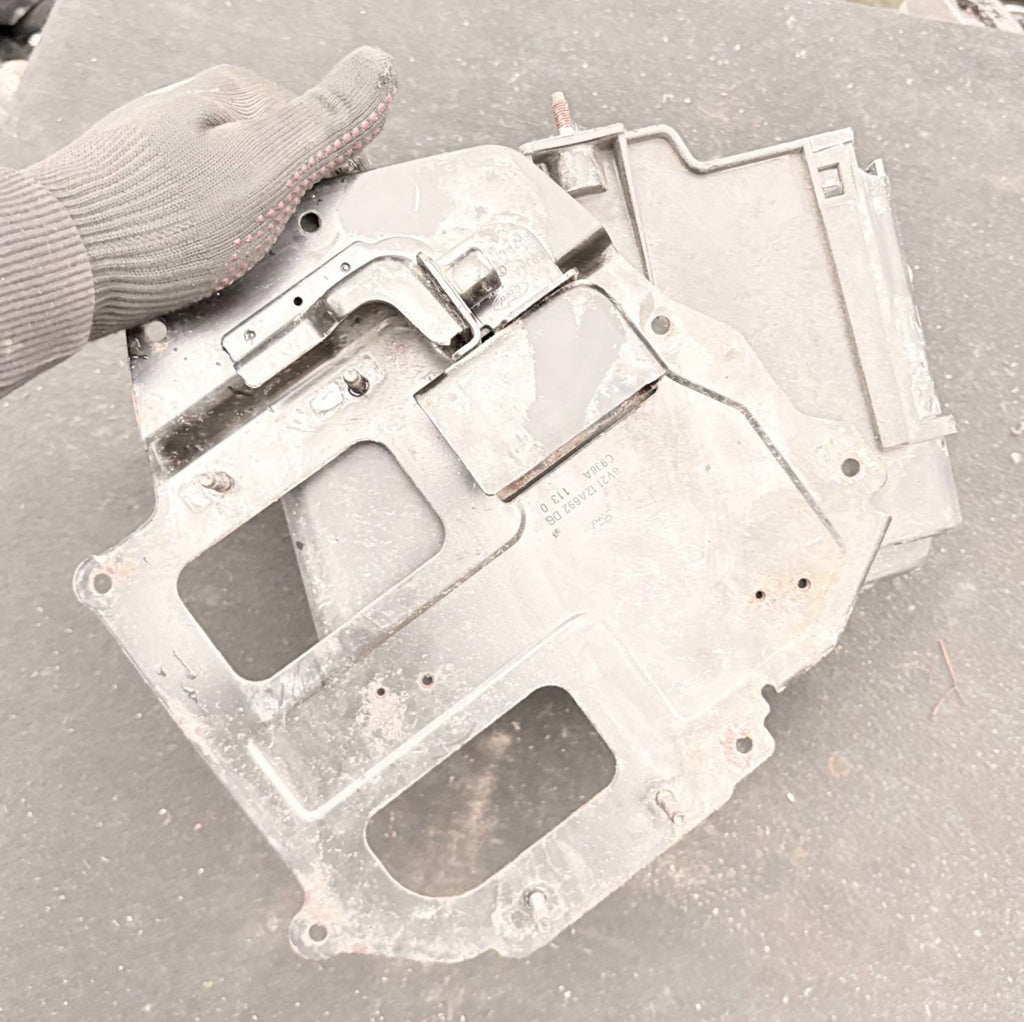 FORD FIESTA MK7 2008-2017 ENGINE BAY BRACKET 8V2112A692
