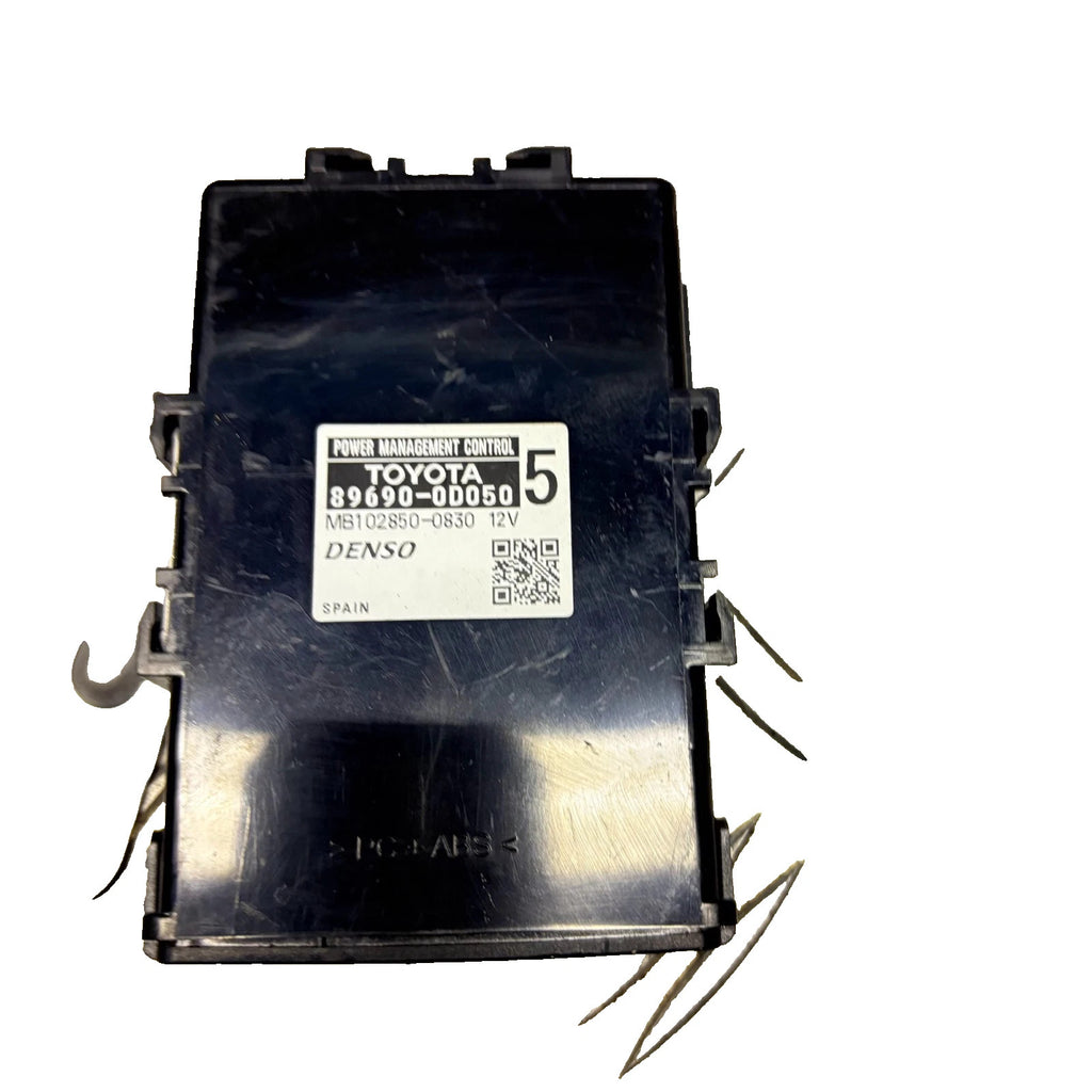 Toyota Yaris Mk3 XP130 2011-2014 Power Management Control ECU 89690-0D050