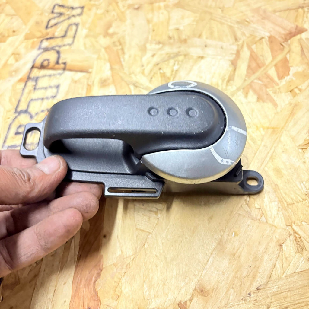 Nissan Micra K12 Mk3 2003-2010 Rear Right Inner Door Handle Driver Side 5 Door