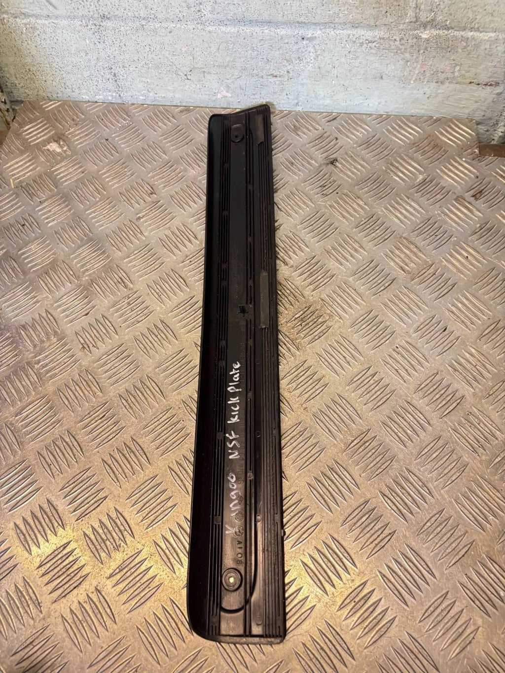Renault Kangoo Kick Plate NSF 8200299763