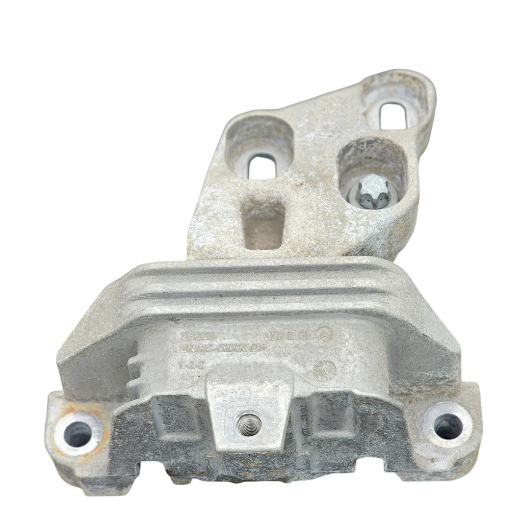 Mercedes CLA C117 2.1 CDI OM651 Engine Mount Bracket Passenger Side