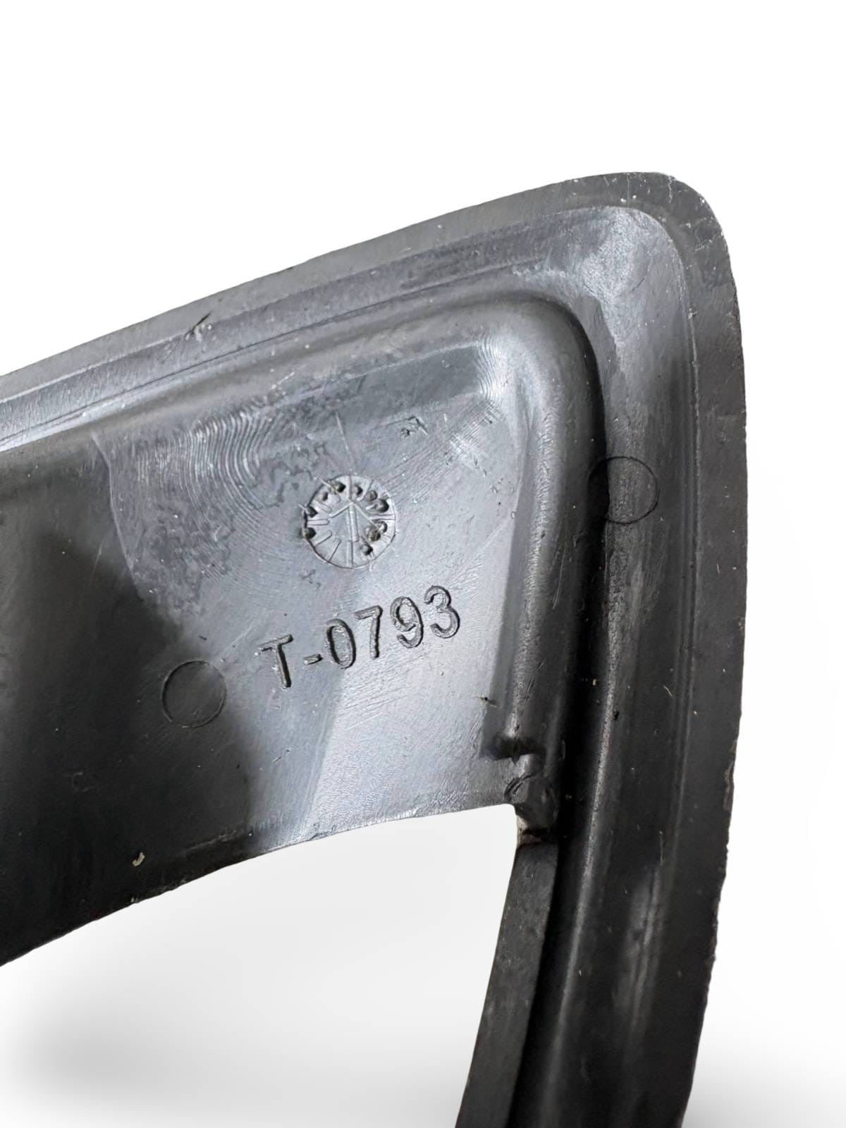 Fiat Doblo MK1 1.3JTD 55kW 2007 Front left door inner handle cover 735396789