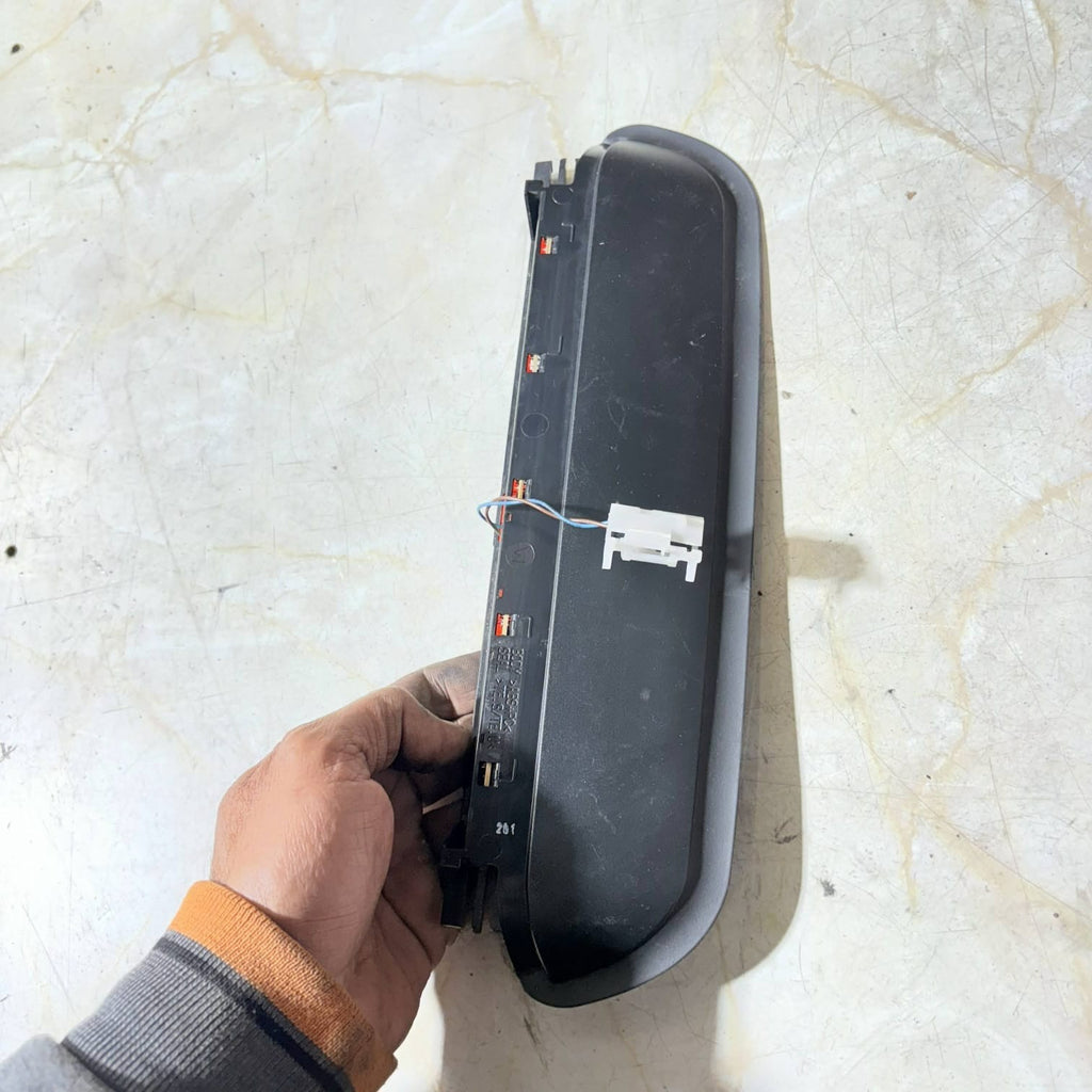 BMW 3 SERIES E90 E91 TAIL LIGHT THIRD BRAKE LIGHT LIMO A046811