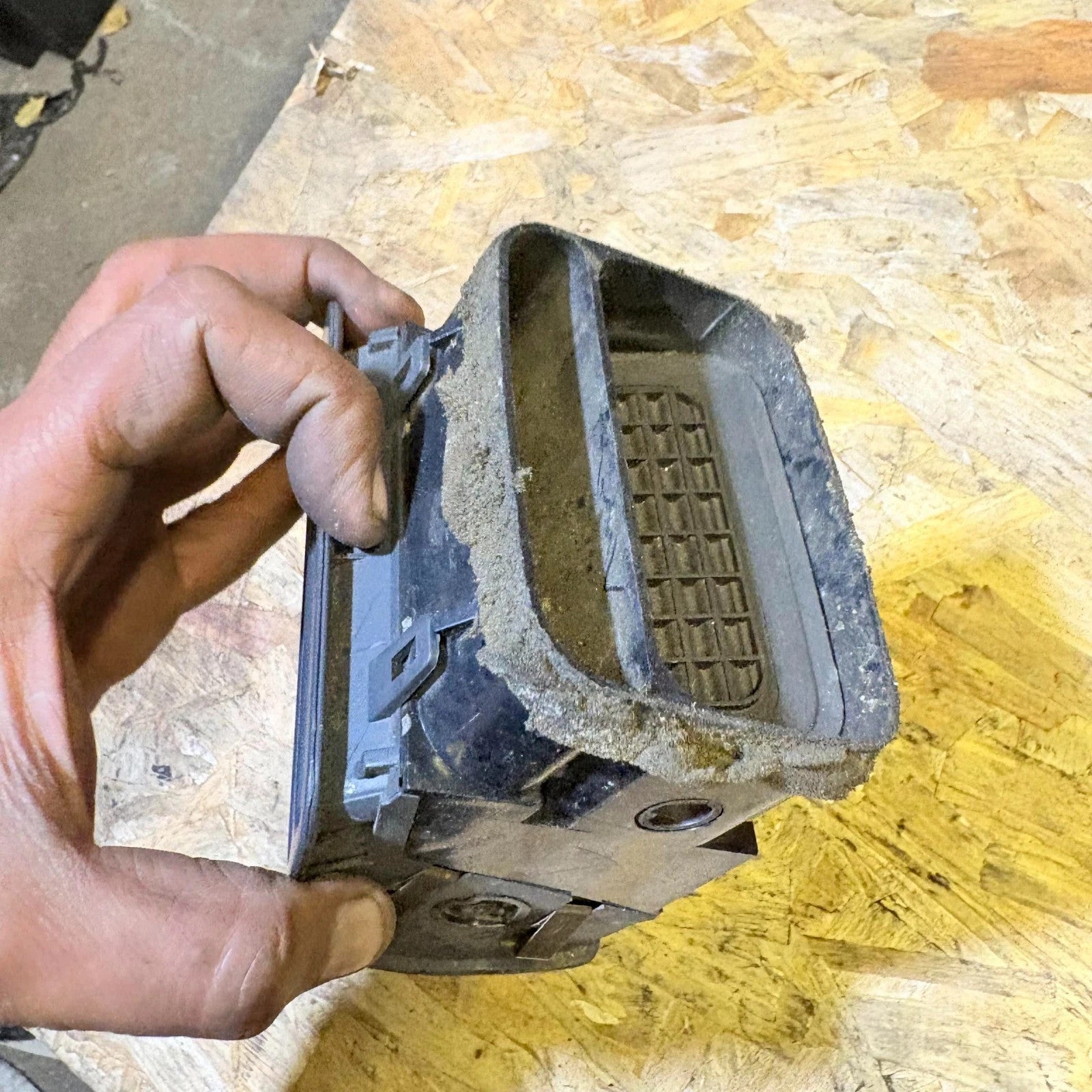 Fiat Scudo Peugeot Expert Citroen Dispatch 1995-2006 Dash Air Vent Left