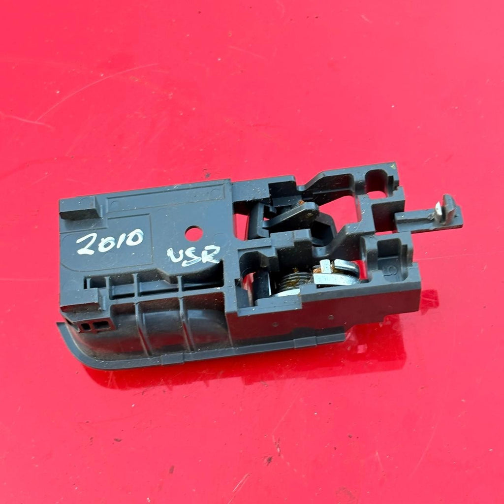 Suzuki Sx4 PASSENGER SIDE N/S/R Inner Door Handle Mk1 2006-2014A