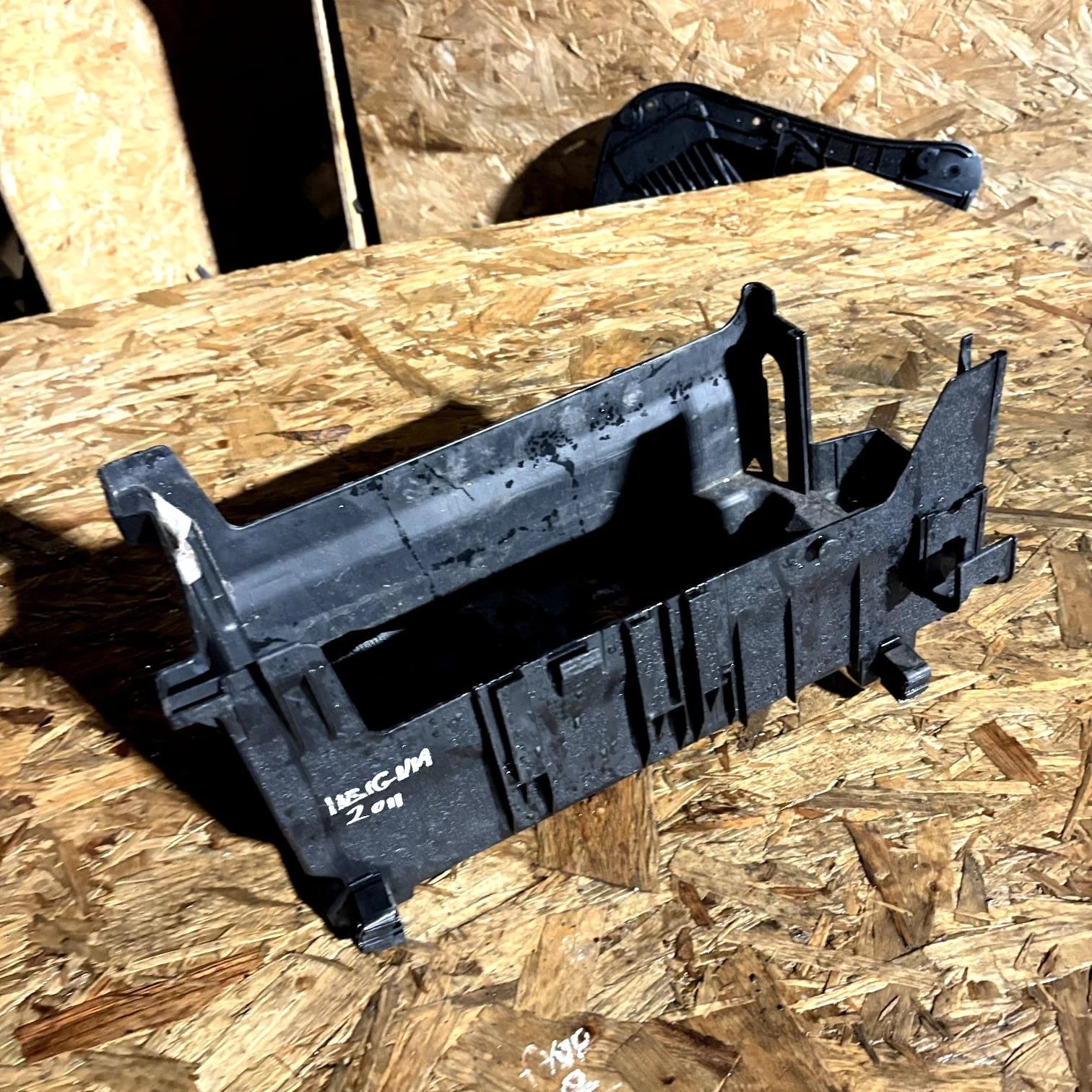 Vauxhall Insignia Battery Tray/Box 23128538 Mk1 1.6 Diesel 2011
