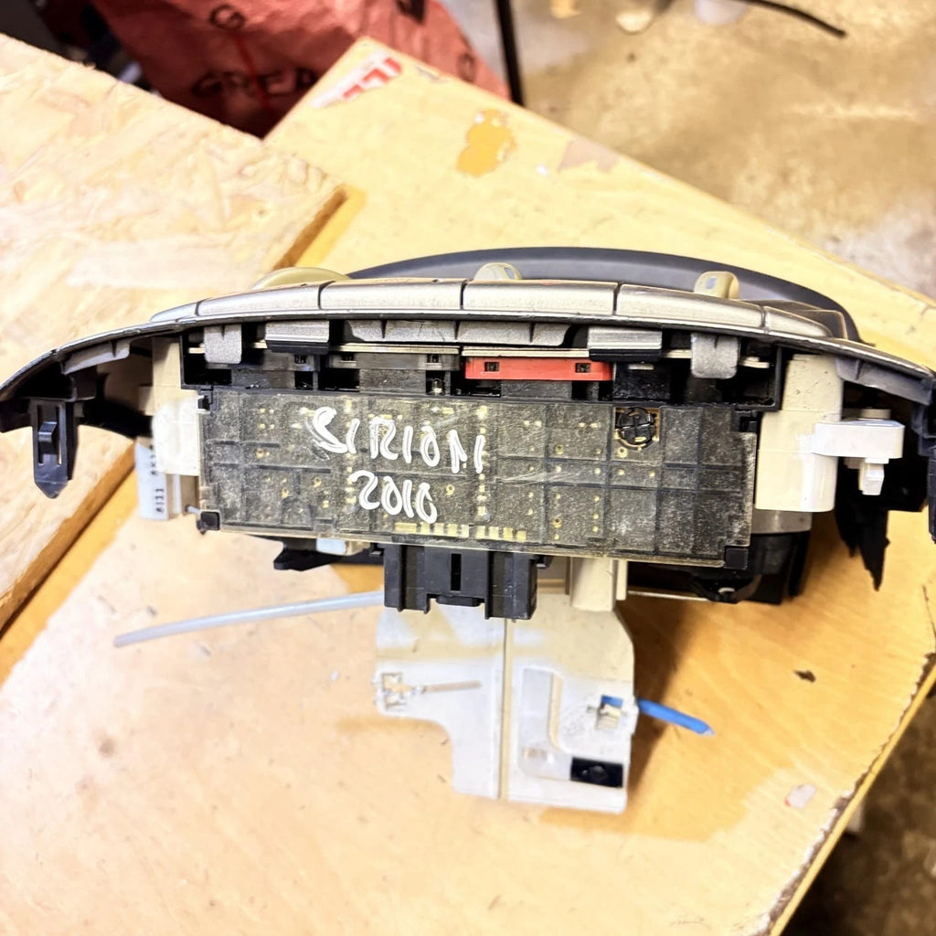 DAIHATSU SIRION MK2 2010 HEATER/AC CONTROLLER 30497 Climate
