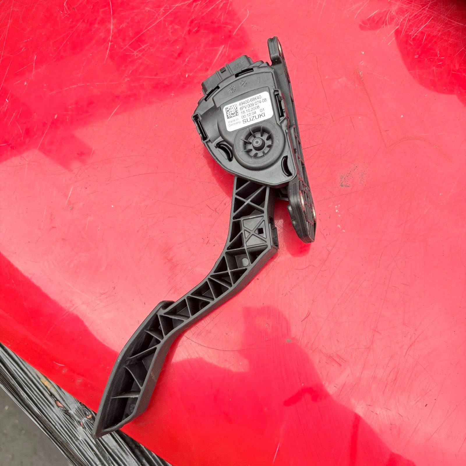Suzuki Accelerator Throttle Pedal 49400-68K40/6PV 009 074-08