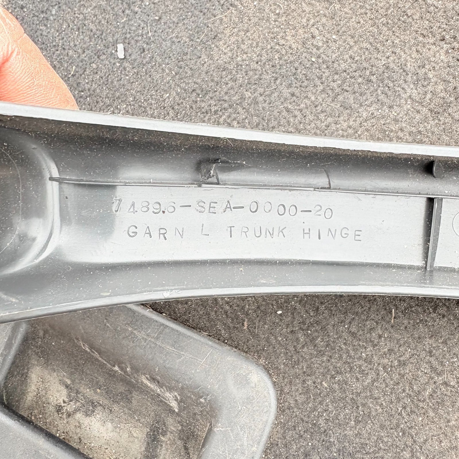 Honda Accord 2005 Passenger Side Boot Hinge Cover 74896-SEA-0000