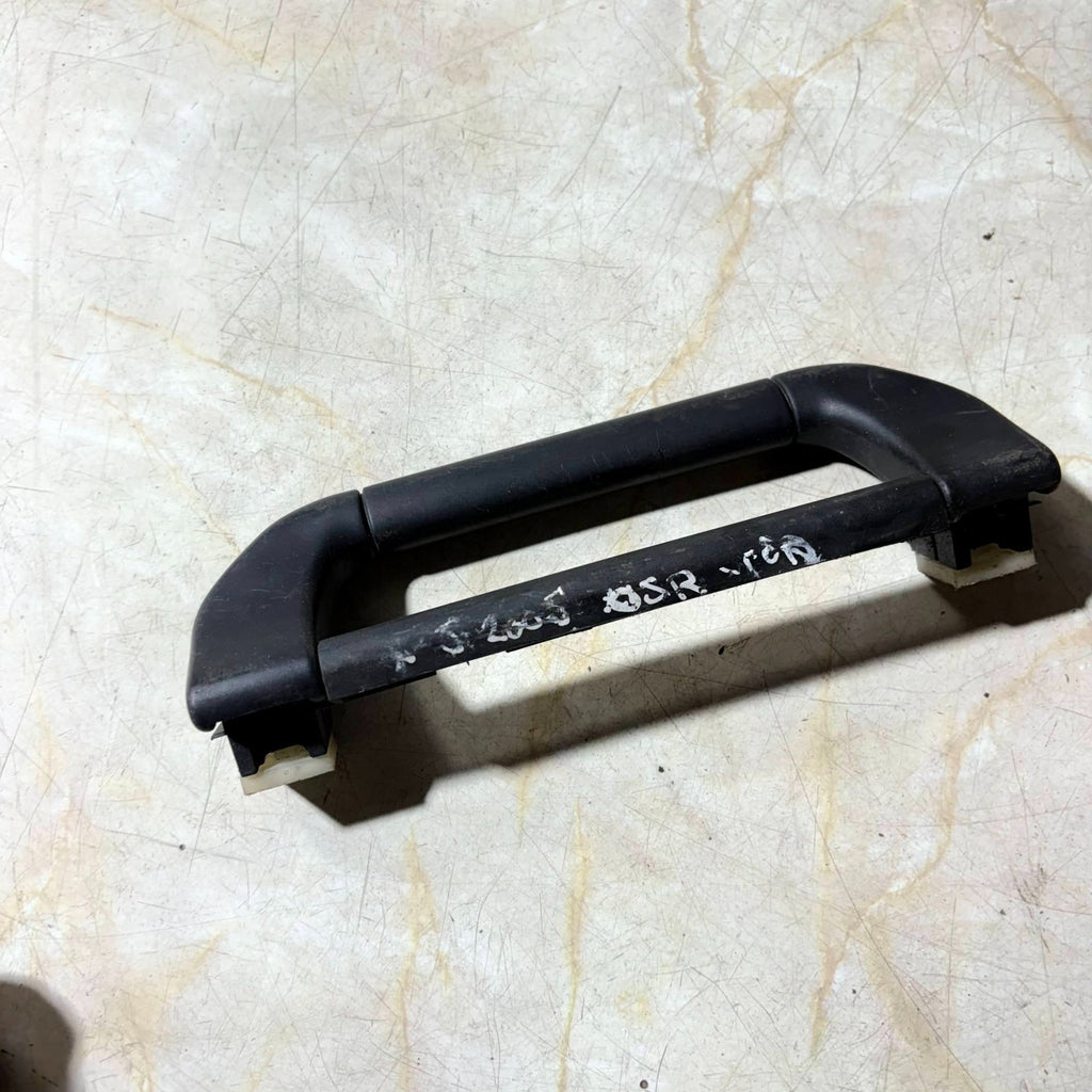 BMW X5 E53 2005 OVERHEAD GRAB HANDLE REAR RIGHT SIDE