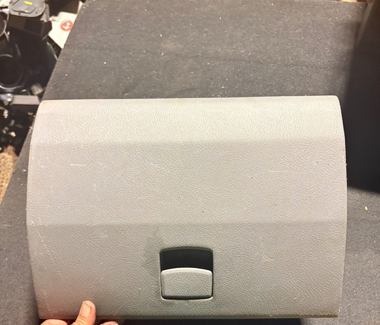 Kia Carens II 2002-2006 Glovebox Assembly RHD 0K2EZ64030A44 0K2EZ64061