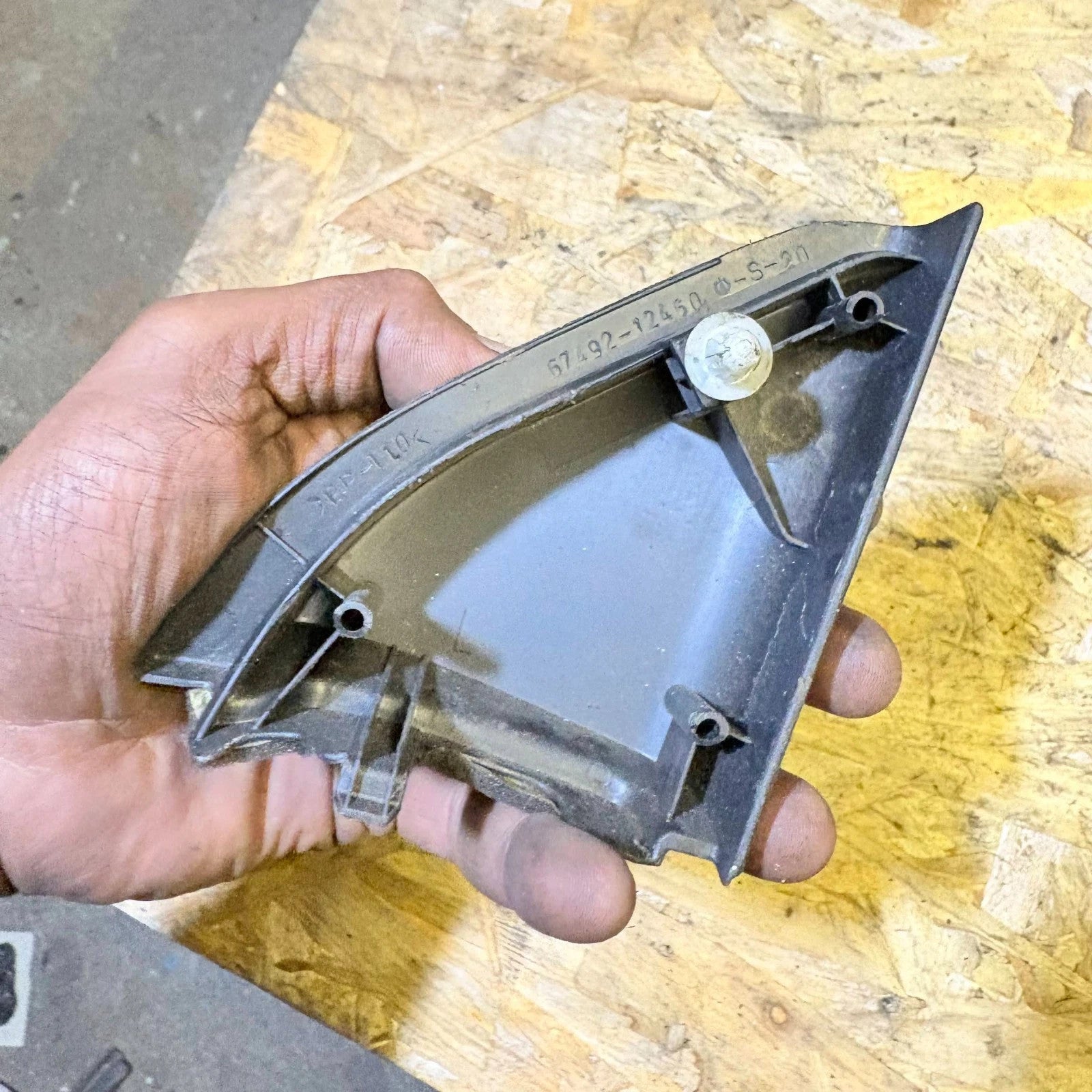 TOYOTA COROLLA MK9 2003 PASSENGER SIDE FRONT INTERIOR TRIM 67492-12460