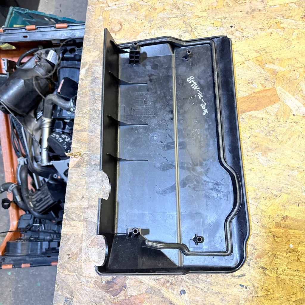 BMW 1 SERIES 116M 2007-2012 E81 ENGINE COVER TOP COVER 62440410