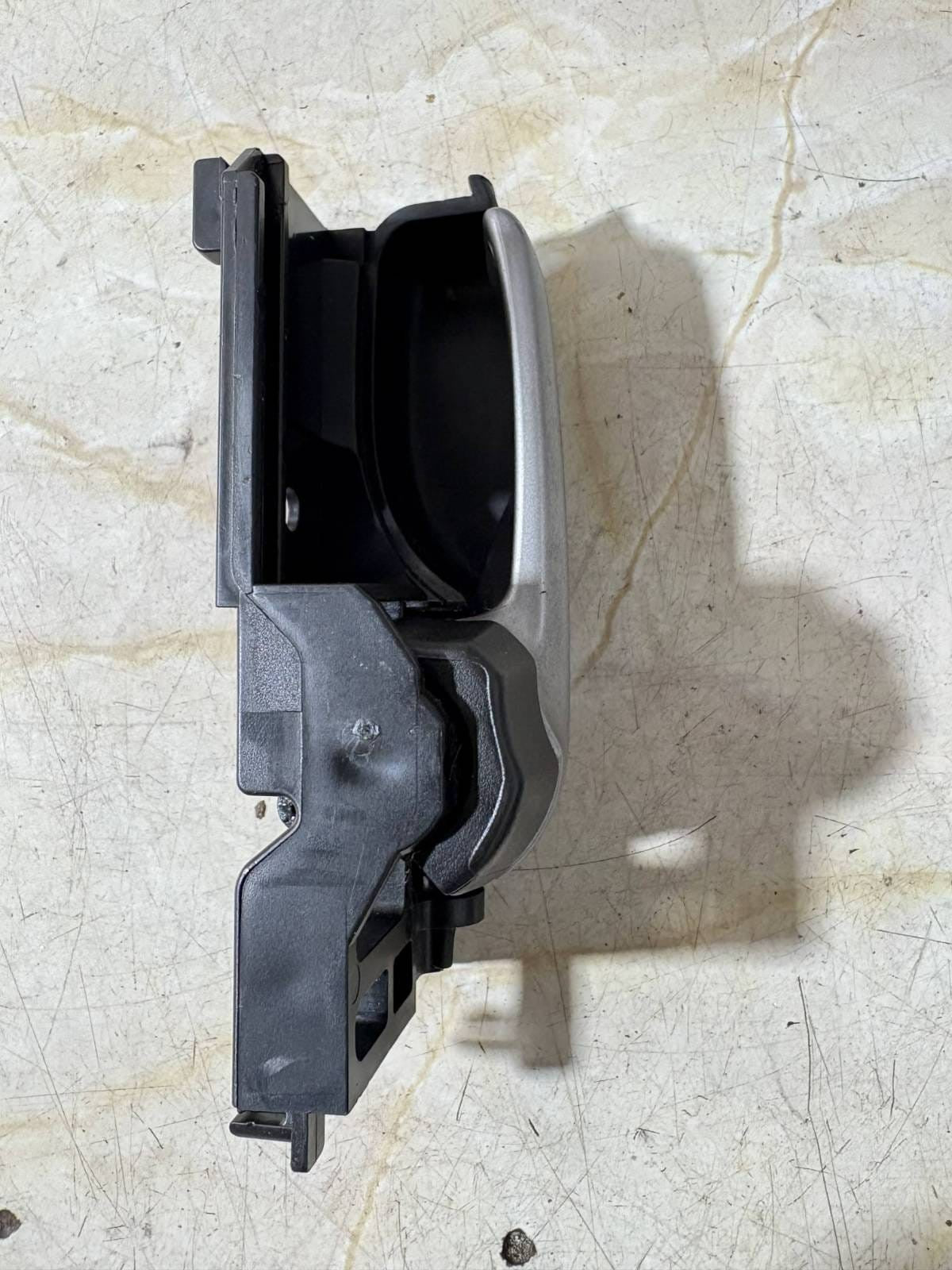 Vauxhall Opel Agila B H08 2008-2014 Front Left Interior Door Handle 93195908