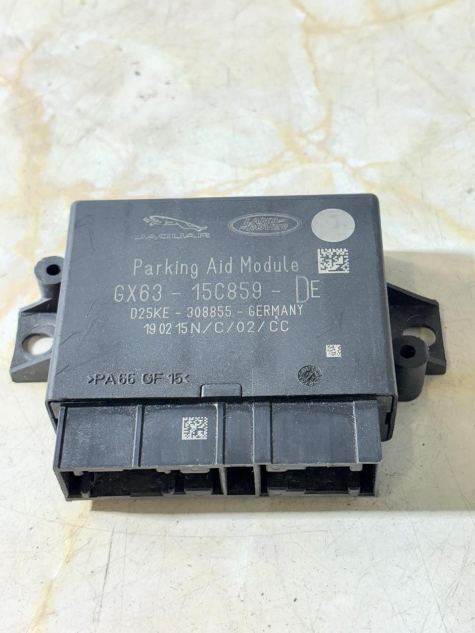 2017-2019 Jaguar XE X760 Parking Aid Control Module ECU GX63-15C859-DG C2D56220