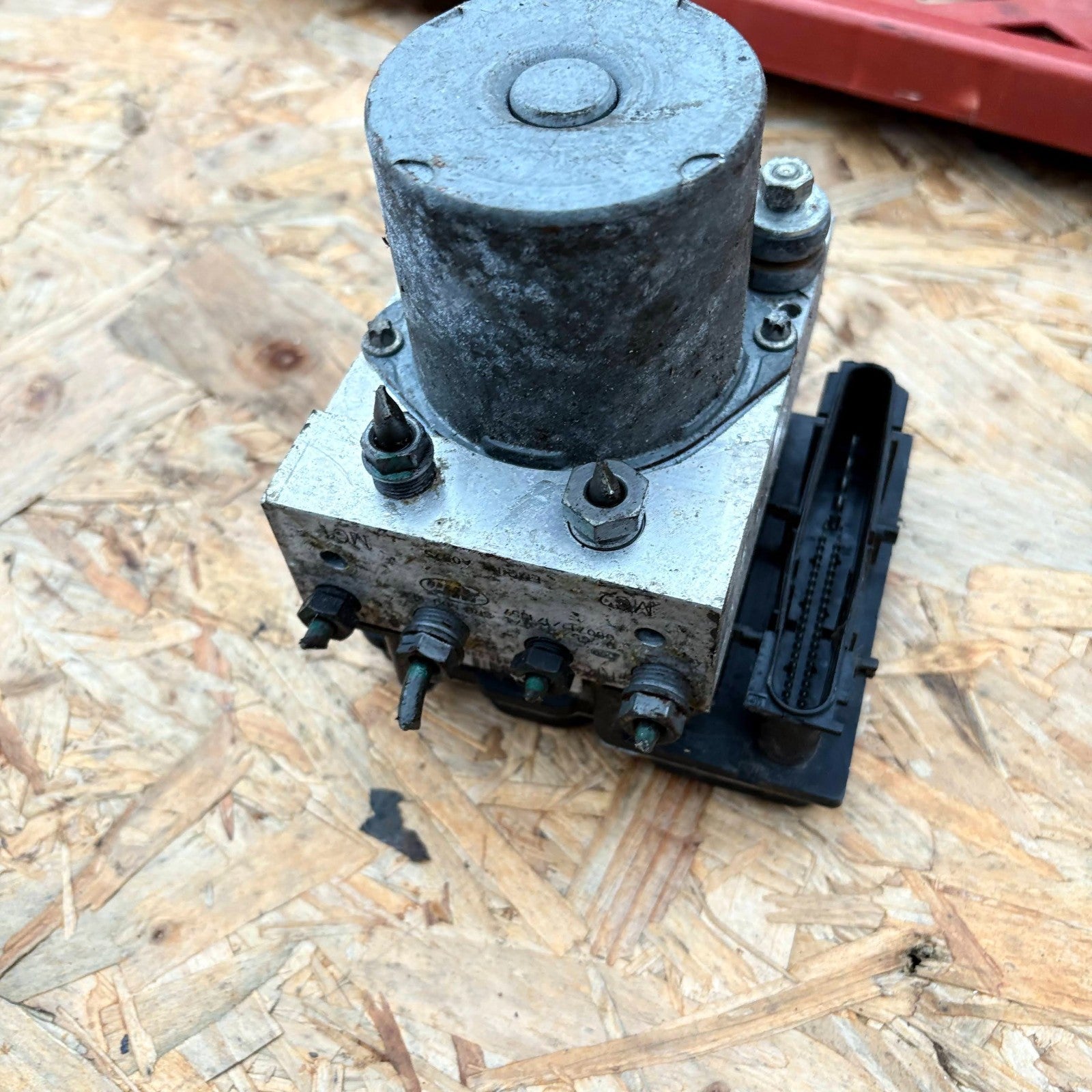 Land Rover Discovery 3 2004-2009 ABS Pump Modulator Bosch 0265950337 SRB500163