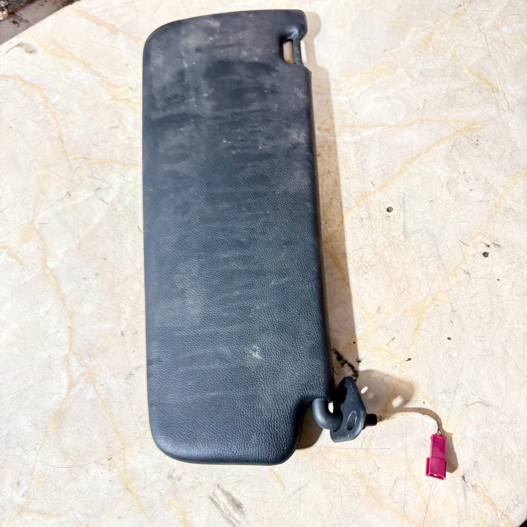 Sun Visor BMW E90 With Mirror Illuminated Left N/S Black 7139445