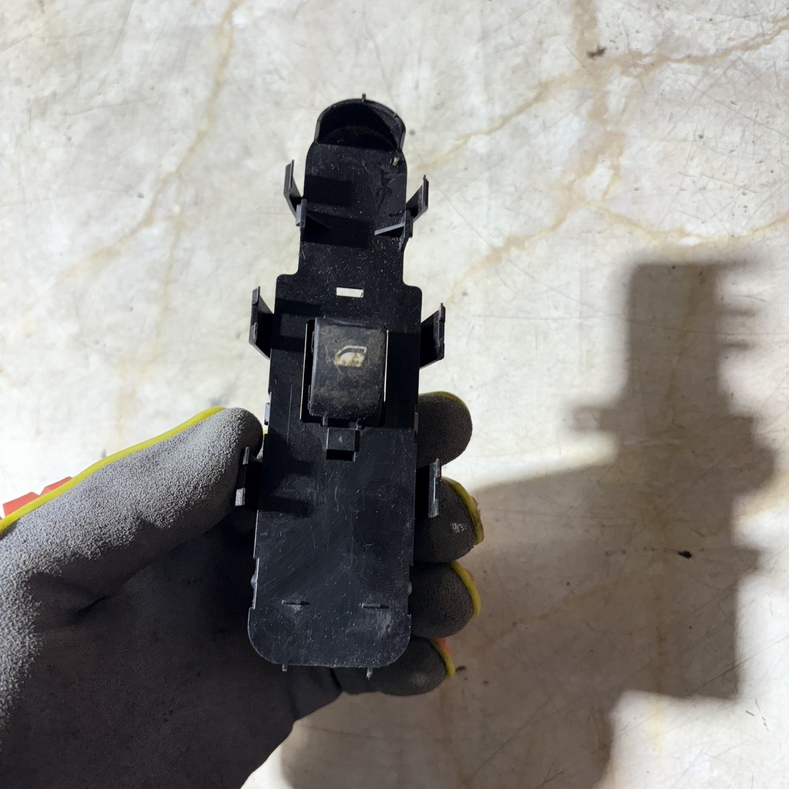Citroen C4 2004-2010 Front Left Passenger Window Switch 9651466677
