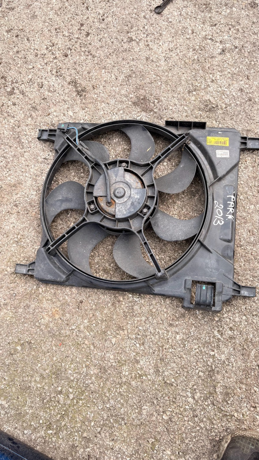 RADIATOR FAN COOLING FAN CHEVROLET SPARK A005381 2008-2015